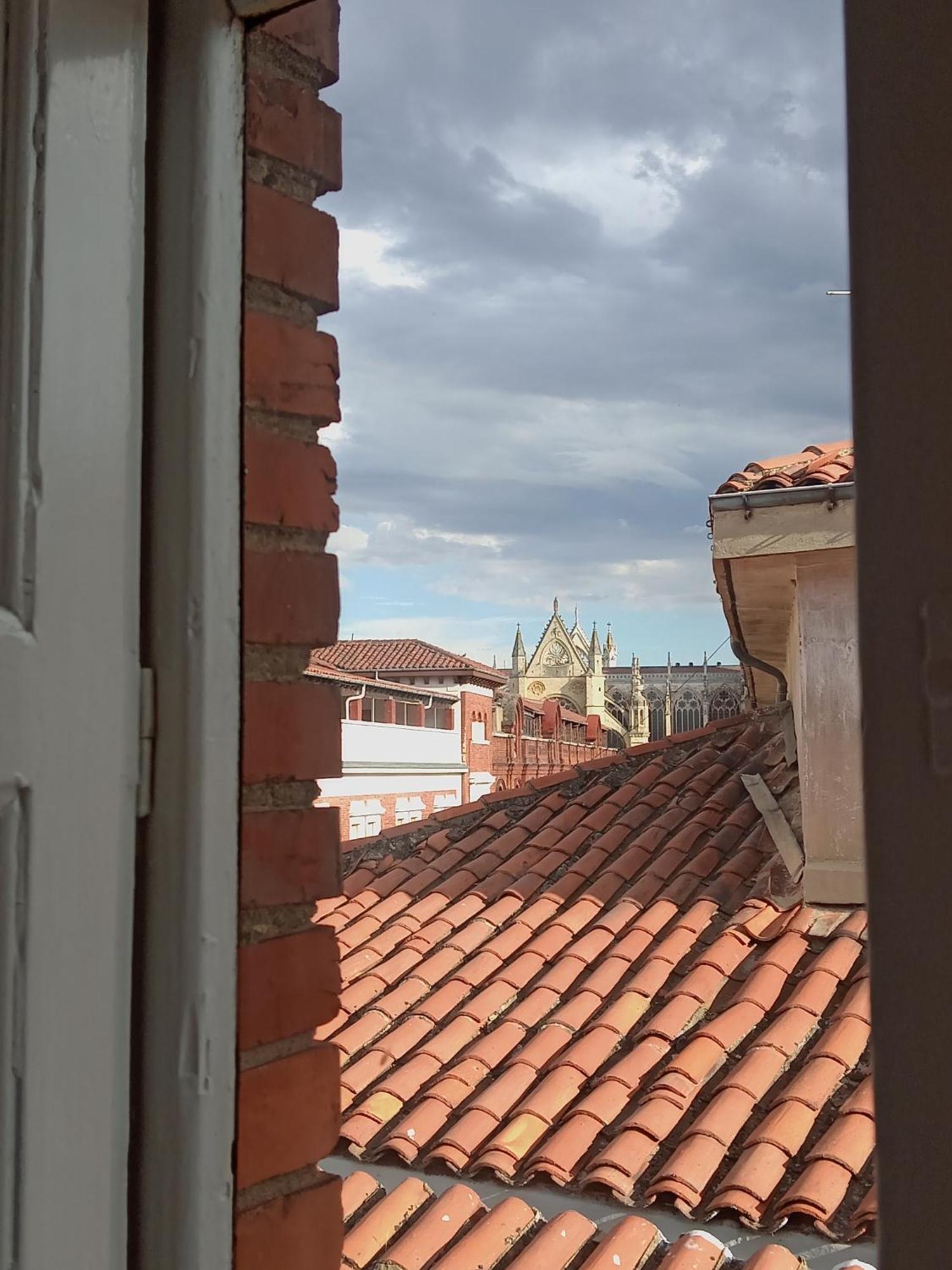Casa Canas-catedral De *